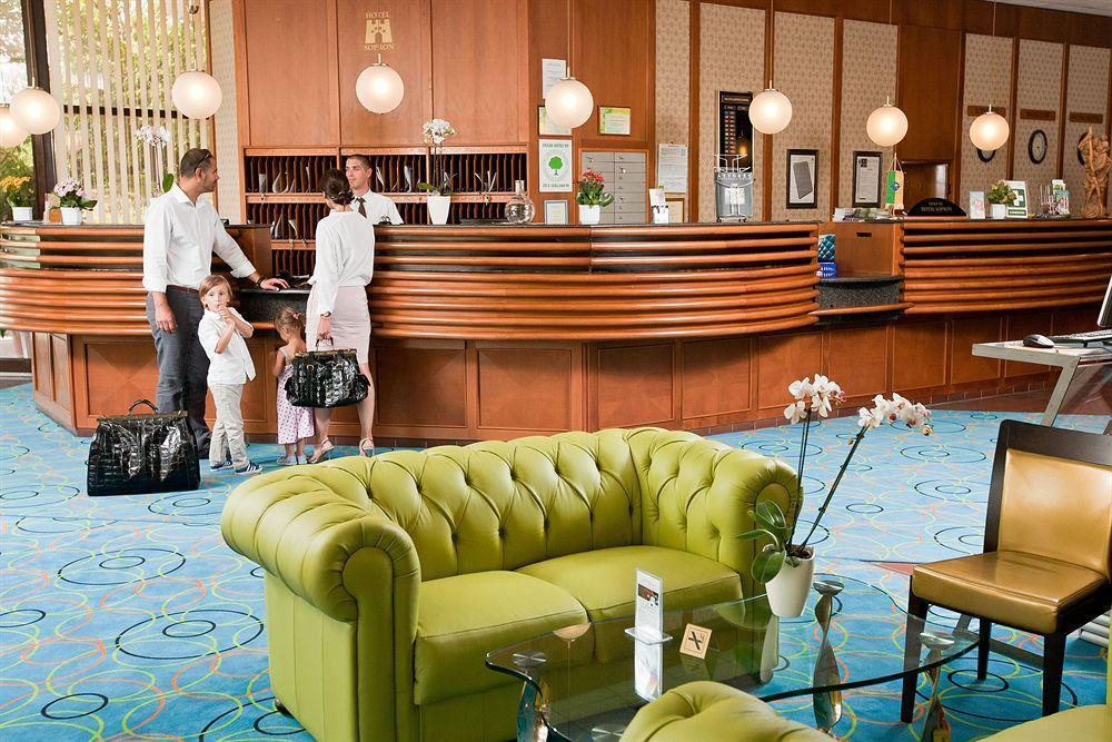 Hotel Шопрон Екстер'єр фото